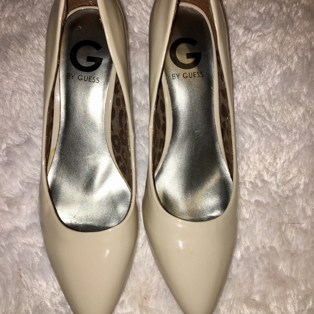 Guess High Heel Shoes in Nude
